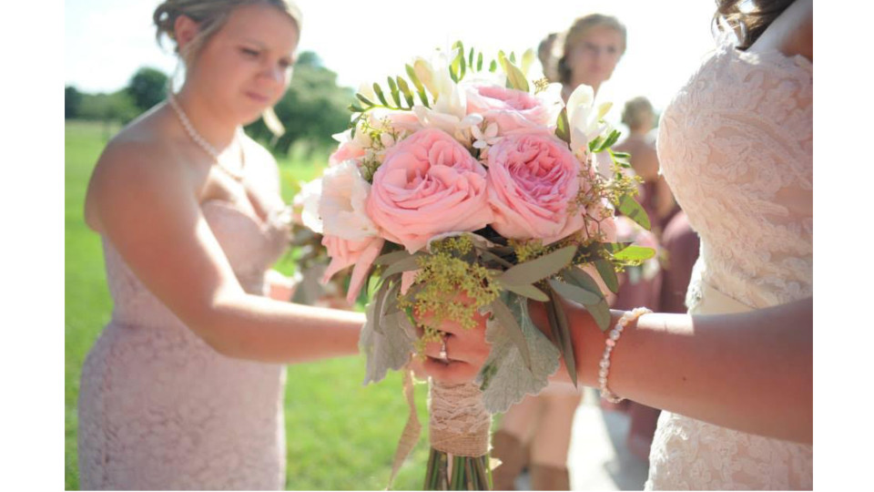 Rustic Chic Barn Wedding